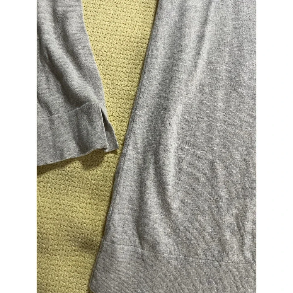 J.Jill V Neck Sweater Size Large Tall Silk Cotton Chic Neutral Classic Preppy
